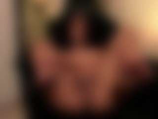 chloemoretix's Live Sex Cam Show