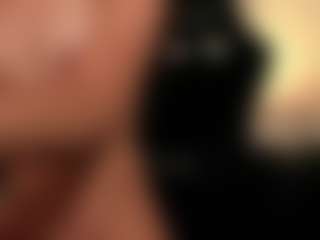 chloemoretix's Live Sex Cam Show