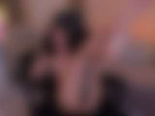 chloemoretix's Live Sex Cam Show