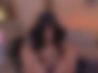 chloemoretix's Live Sex Cam Show