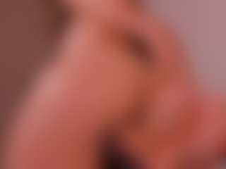 chloemoretix's Live Sex Cam Show