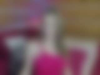 Live cam show with ladylorreign - Lovense on CamwithHer