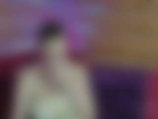 ladylorreign's Live Sex Cam Show