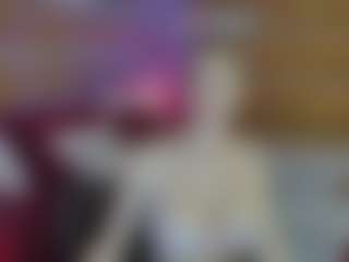 ladylorreign's Live Sex Cam Show