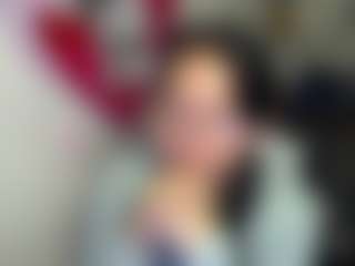 Miss-kendraa MILF en webcam transmitiendo en vivo