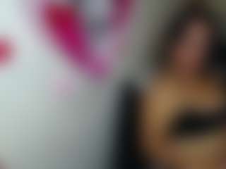 Miss-kendraa MILF webcam performer live streaming