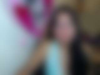 Miss-kendraa MILF webcam performer live streaming