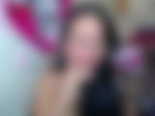 Live cam show with Miss-kendraa - Mature on CamwithHer