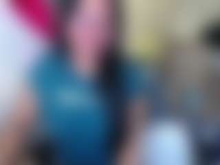 Live cam show with Miss-kendraa - Striptease MILF on liverealitysex.com