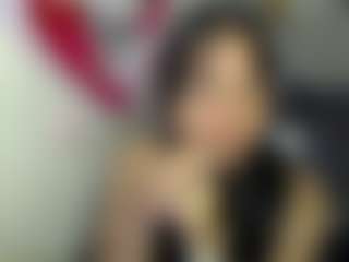 Live cam show with Miss-kendraa - Curvy MILF on Ass Tok