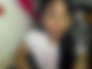 Live cam show with Miss-kendraa - Striptease MILF on Pornisteam.com