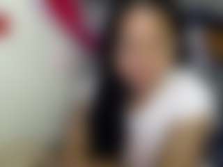 Miss-kendraa MILF webcam performer live streaming