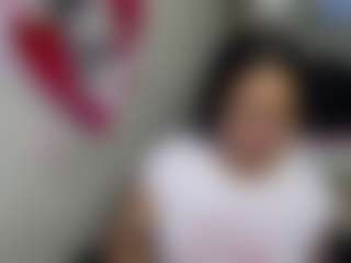 Live cam show with Miss-kendraa - Fingering on camwithhim.com