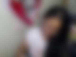 Live cam show with Miss-kendraa - Small Tits Mature on Camming Site
