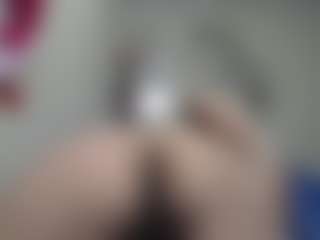 Live cam show with Miss-kendraa - Striptease MILF on Nude Chat * 1 On 1 Webcam Sex * Live Cam Show