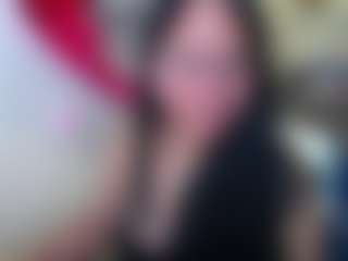 Live cam show with Miss-kendraa - Small Tits on CamClone