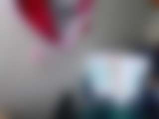 Live cam show with Miss-kendraa - Fingering MILF on Cam Slut