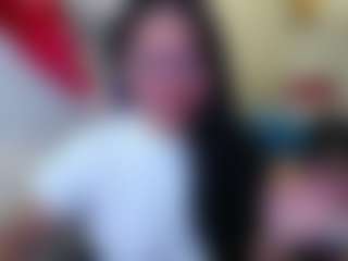 Live cam show with Miss-kendraa - Mature on 1on1-livenow
