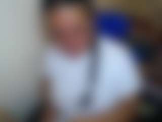 Live cam show with Miss-kendraa - Small Tits Mature on CamClone