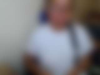 Live cam show with Miss-kendraa - Fingering MILF on Camsoda