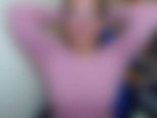 Live cam show with Miss-kendraa - Fingering MILF on Camversity