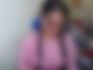 Live cam show with Miss-kendraa - BBW Mature on Dare Cams