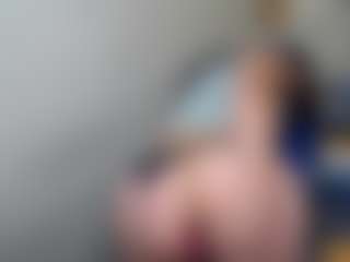 Live cam show with Miss-kendraa - Tattoos on Cam Slut