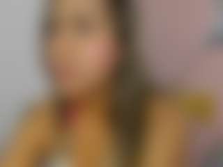Live cam show with Sharithasm - MILF on Adult Interactions