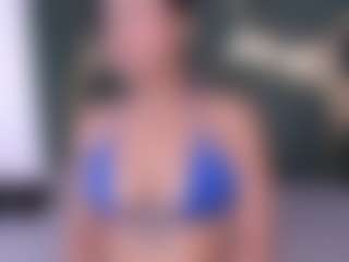 Live cam show with Sharithasm - Skinny MILF on SxyPornLive
