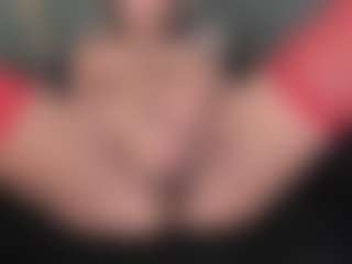 Live cam show with Sharithasm - Athletic MILF on CamSodaAdn