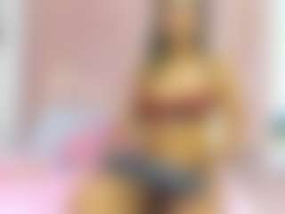 Live cam show with Sharithasm - Athletic Public on Camsoda