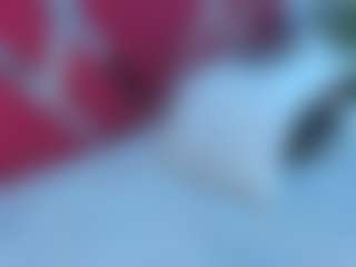 Live cam show with Sharithasm - Cowgirl on Livezox