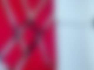 Live cam show with Sharithasm - Skinny MILF on Camiplay Live