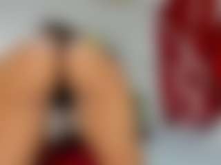Sharithasm MILF webcam performer live streaming