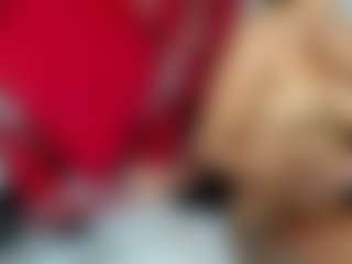 Live cam show with Sharithasm - Skinny MILF on Camsoda