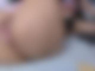 luna-summer's Live Sex Cam Show