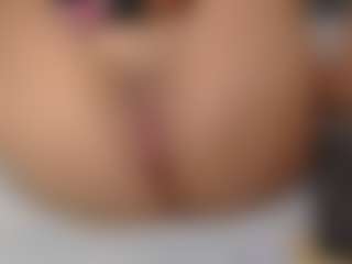 luna-summer's Live Sex Cam Show