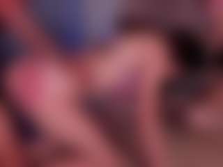 Live cam show with Red point X - Public on milfzrlive.com