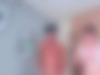Live cam show with Red point X - Lesbian on Mixed Magazine Live