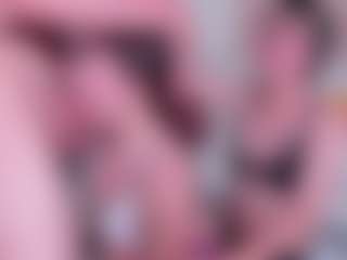 Live cam show with Red point X - Brown Hair on StripNow