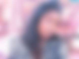 Live cam show with Crissy - Small Tits on CamClone