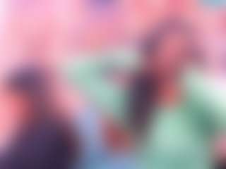 Live cam show with Crissy - Skinny on madthumbs