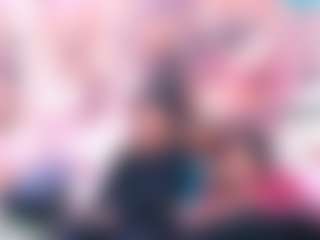 Live cam show with Crissy - Small Tits on Big Tits