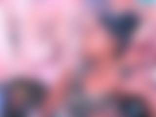 Live cam show with Crissy - Brown Eyes on CamClone