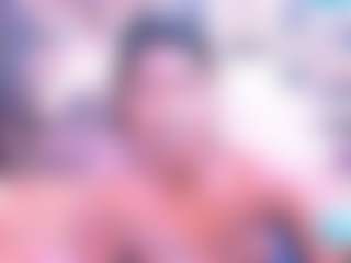 Live cam show with Crissy - Moaning on livesuperchat.net