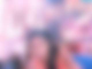 Live cam show with Crissy - Fingering on xheatlive.com