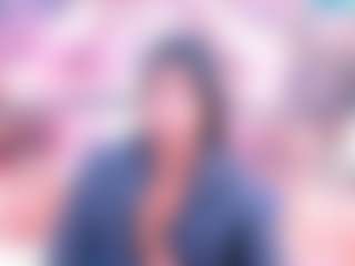 Live cam show with Crissy - Brown Eyes on fapnchat