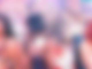 Live cam show with Crissy - Small Tits on TeamSkeetLive