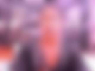 Live cam show with Crissy - Moaning on Mixed Magazine Live