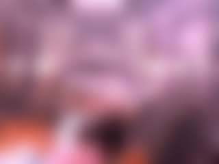 Live cam show with Crissy - Petite on camwithhim.com